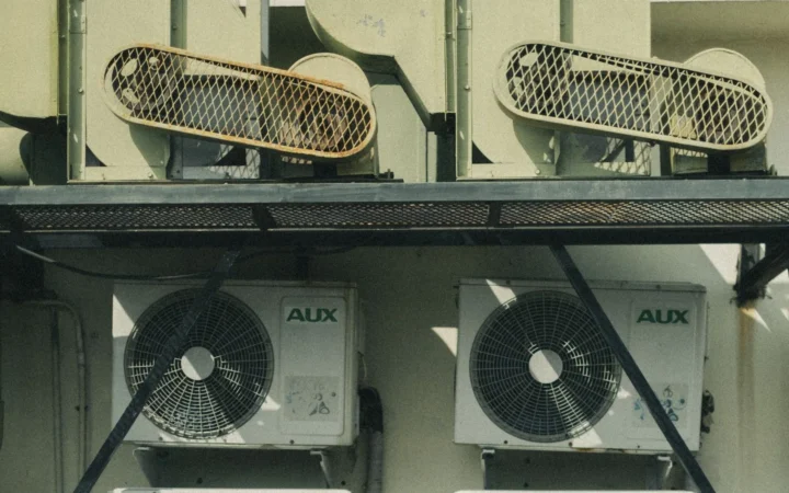 Multiple outdoor air-conditioning units installed on a building